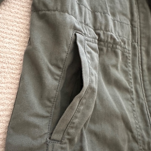 GAP Utility Jacket – Women’s Small - Picture 5 of 8